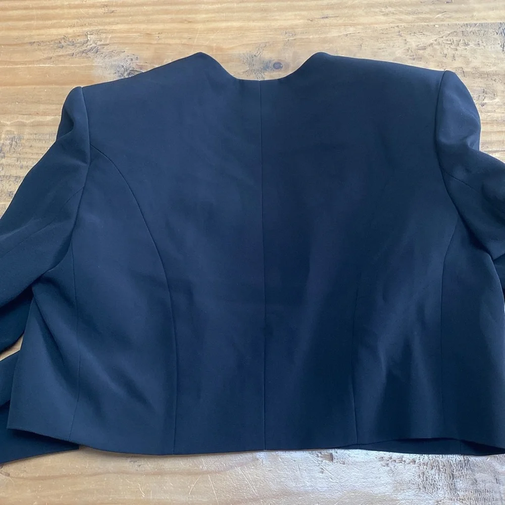 BalmainTwo-Tone Crepe Spencer Jacket - Picture 10 of 14